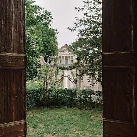 Вилла La Cappella Della Rotonda